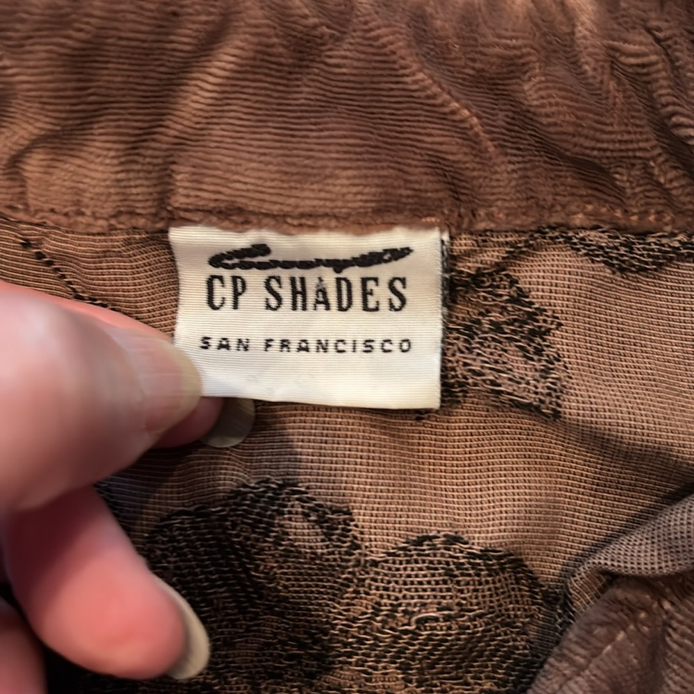 Brown Floral Button-Up Shirt - Picture 3 of 5